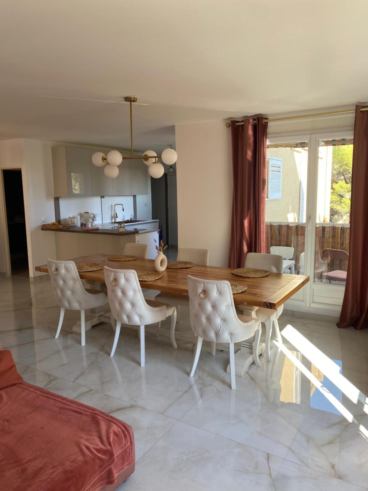 T3 Equipe Calme Avec Prairie Et Parking Apartment Toulon