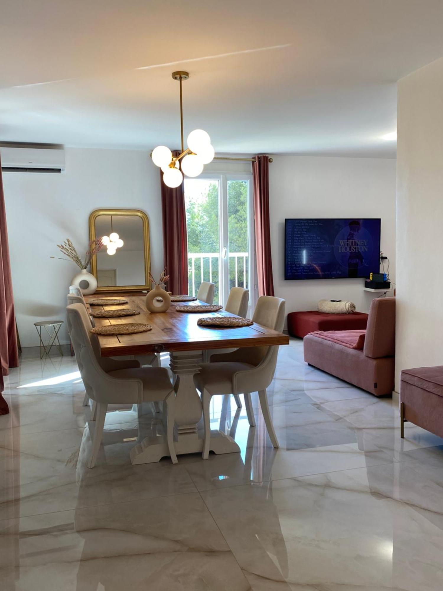 Apartment T3 Equipe Calme Avec Prairie Et Parking *